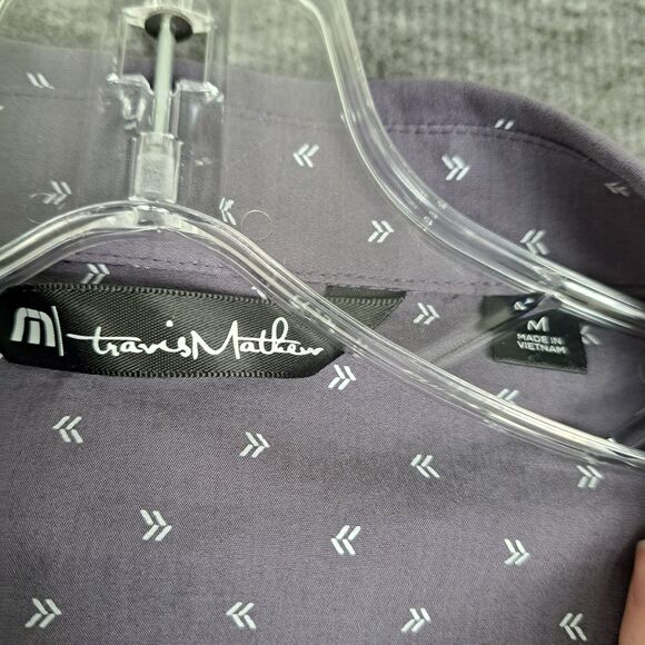 Travis Mathew Button Up Shirt Short Sleeve Golf Casual Arrow Print Medium - Picture 4 of 10